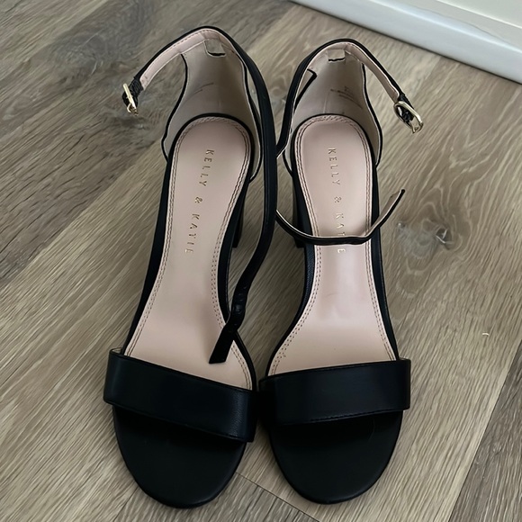 Kelly & Katie Shoes Kelly And Katie Black Low Heels Poshmark